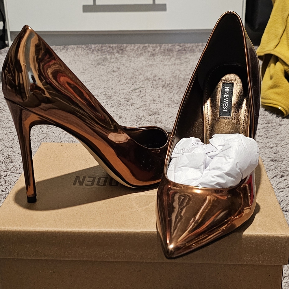 Nine West Women's Bronze Heels